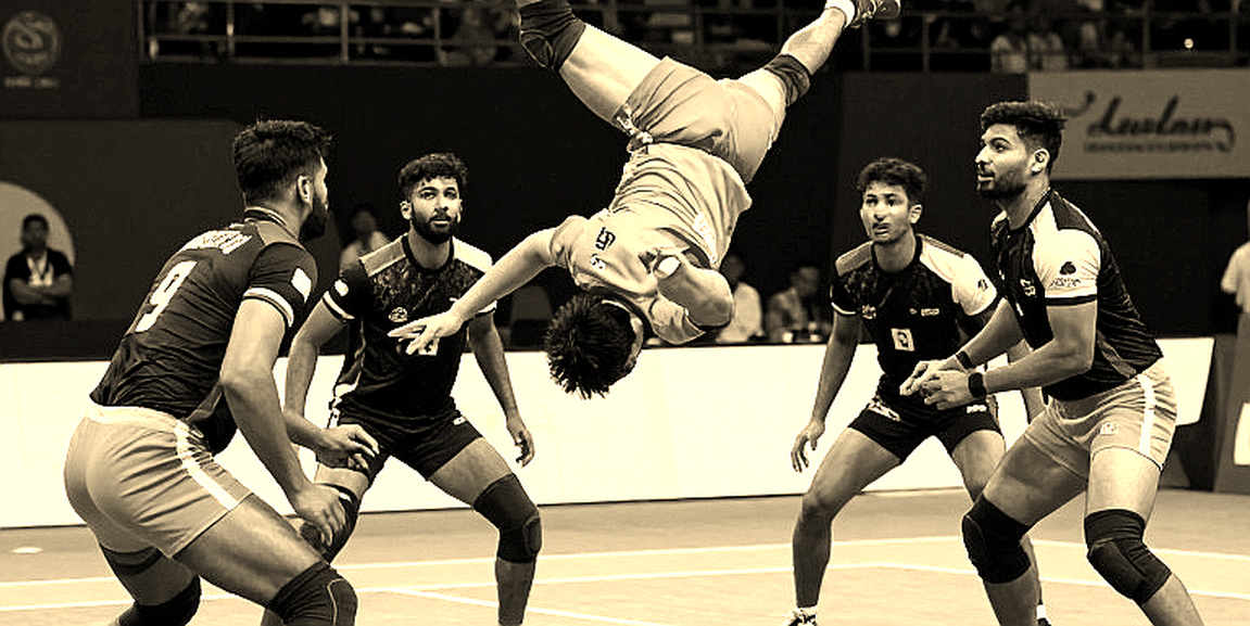 উলভস ইস্পোর্টসের ২-০: একটা দরজা খোলা রইল, মুকুট নয়