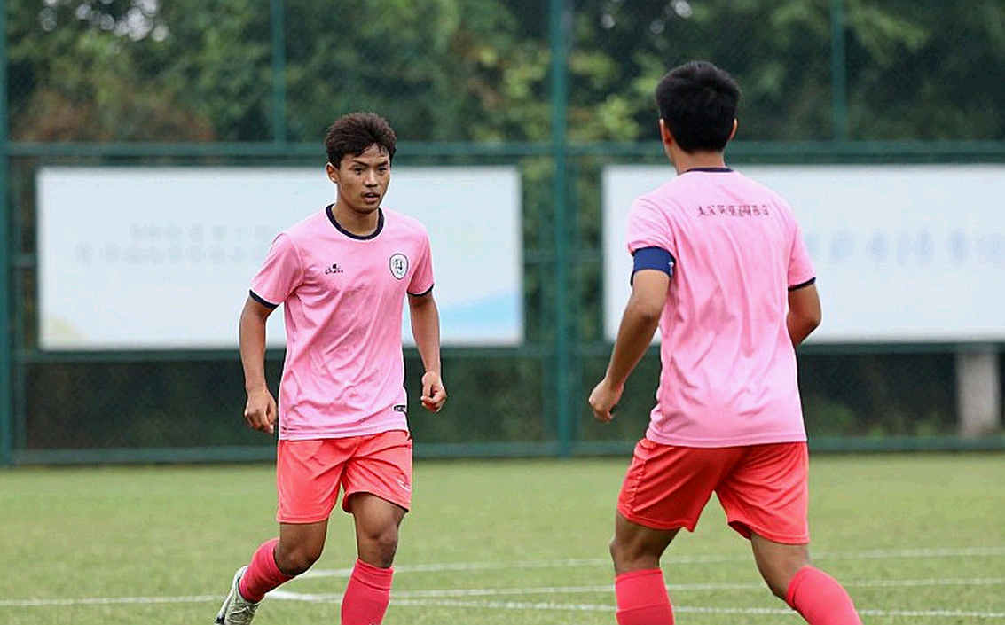 খালি পাতা, ভারী সাক্ষ্য: ট্রান্সফার উইন্ডোতে নয় মাত্রার বিশ্লেষণ